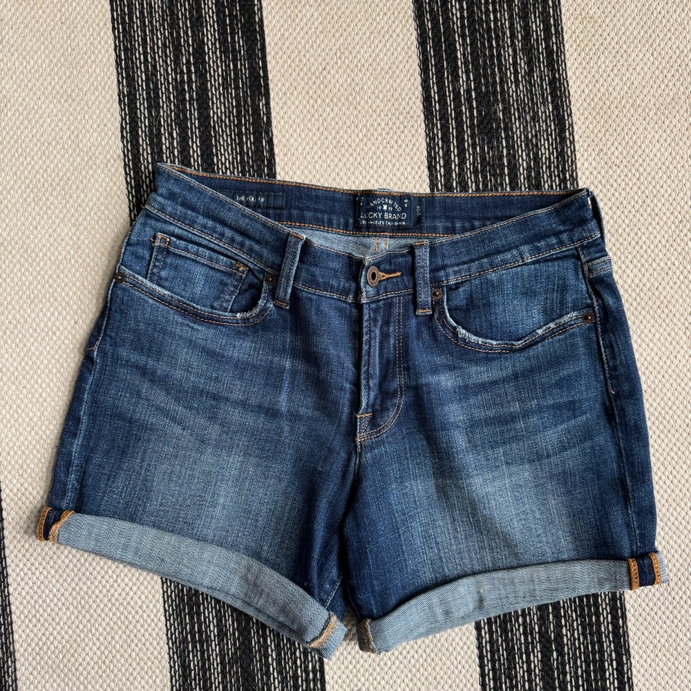 Lucky Brand Women's Dark Wash The Roll UP Jeans Summer Short Size 2/26 - Picture 7 of 12